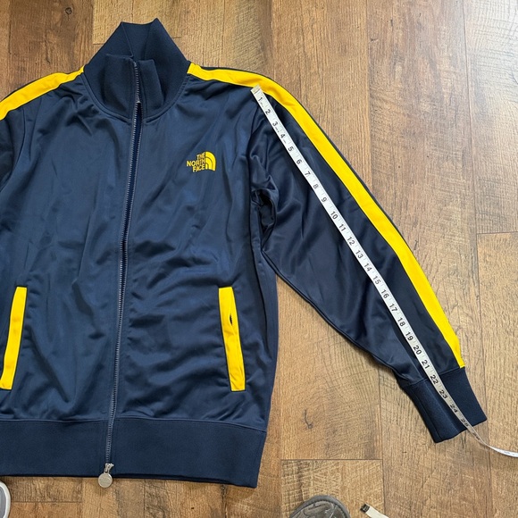 The North Face Men's Navy Jacket with Yellow Accents - Picture 8 of 9